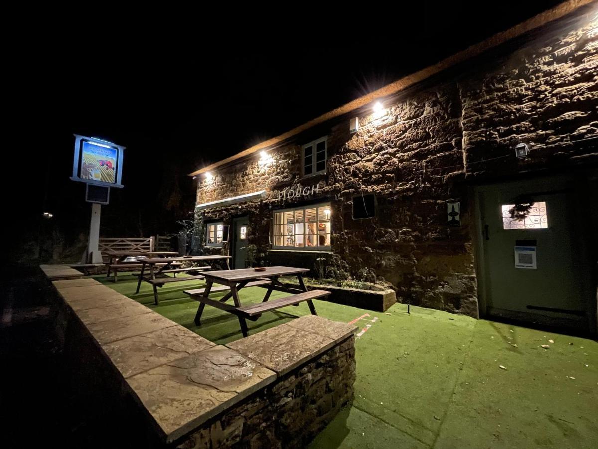 דבנטרי The Plough Inn Boddington מראה חיצוני תמונה